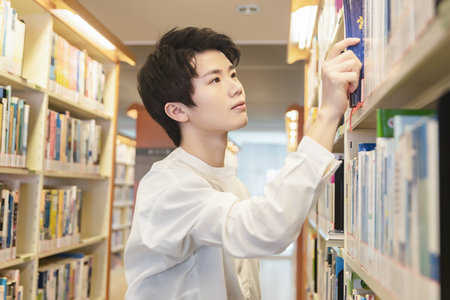 成都理工大學(xué)非全日制研究生成績查詢?nèi)肟? alt=