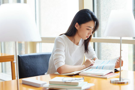 西安理工大學(xué)MBA怎么查詢成績(jī)？