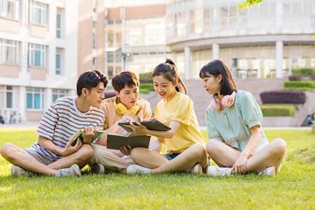 華東政法大學(xué)MPA幾月份出成績