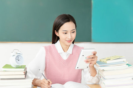 安徽農(nóng)業(yè)大學(xué)MPAcc成績查詢