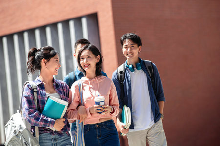 浙江工業(yè)大學(xué)MPAcc幾月份出成績？