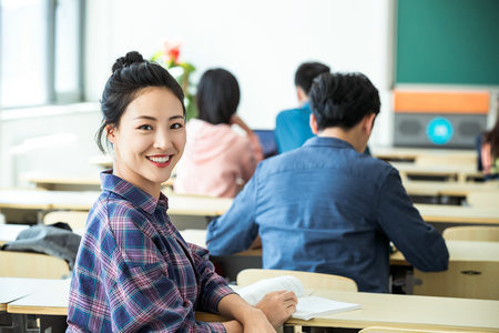安徽理工大學(xué)MPA考試成績(jī)?nèi)绾尾樵儯?></a></dt>                                    <dd class=