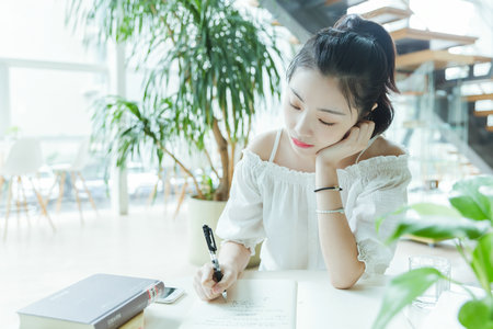 湖北工業(yè)大學(xué)MPAcc幾月份出成績
