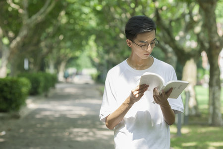 中央蘭開夏大學(xué)分?jǐn)?shù)線是固定的嗎