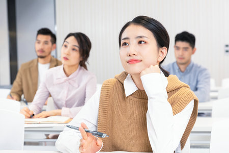 胡安卡洛斯國王大學錄取分數(shù)線