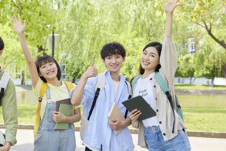關(guān)于英國北安普頓大學(xué)有錄取分?jǐn)?shù)線一說嗎
