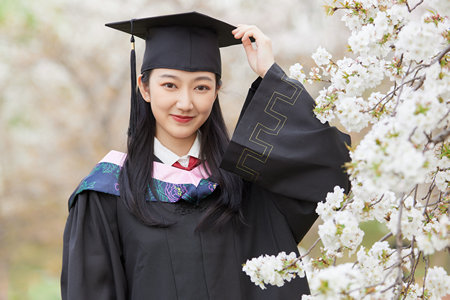 關(guān)于美國林肯大學(xué)有錄取分?jǐn)?shù)線一說嗎