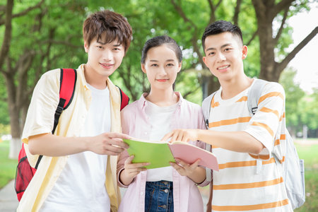 陜西工商管理碩士學(xué)院非全日制研究生分?jǐn)?shù)線每年是固定的嗎