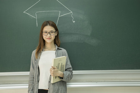 南京信息工程大學(xué)MPAcc分?jǐn)?shù)線每年是固定的嗎