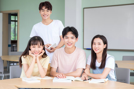 中歐國際工商學院非全日制研究生分數(shù)線在哪里看