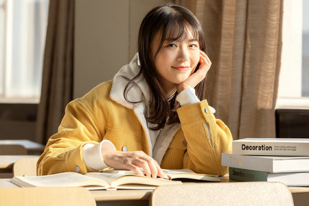 石家莊鐵道大學(xué)MEM每年分?jǐn)?shù)線一樣嗎？