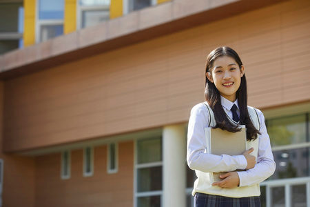 北京化工大學MEM分數(shù)線過了就能上嗎？