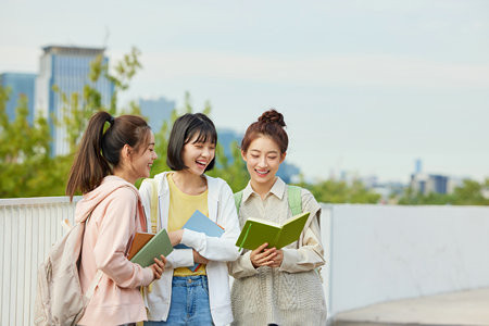 內(nèi)蒙古大學(xué)MBA分?jǐn)?shù)線過(guò)了就能上嗎？