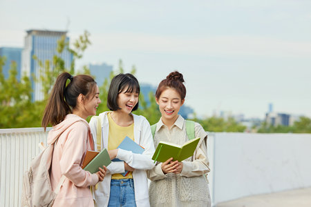 上海戲劇學(xué)院非全日制研究生調(diào)劑流程