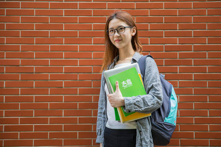 武漢大學(xué)MPAcc一般幾月份開始調(diào)劑？