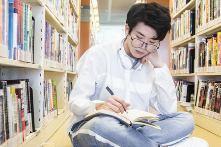 材料科學(xué)與工程在職研究生招生院校