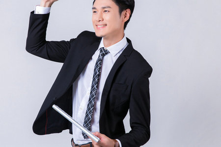 凱迪雷拉大學(xué)在職研究生招生專業(yè)