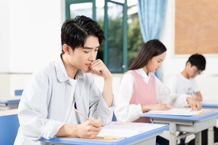 北京外國語大學(xué)金融專碩（MF）招生條件