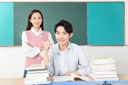 福建師范大學(xué)在職研究生同等學(xué)力條件！