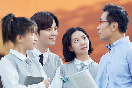 北京第二外國語學(xué)院在職研究生招生人群