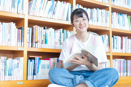 企業(yè)管理中外合作辦學招生人群