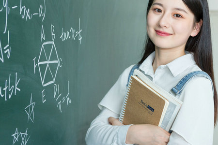 老年醫(yī)學(xué)在職研究生招生人群