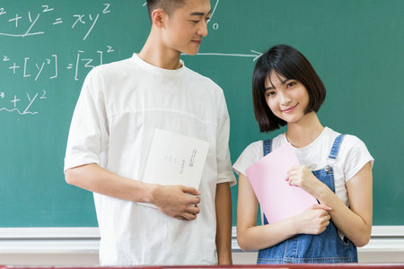 河南大學(xué)俄語(yǔ)筆譯非全日制研究生招生條件