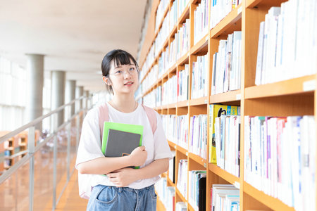 美國凱澤大學(xué)國際博士招生對象