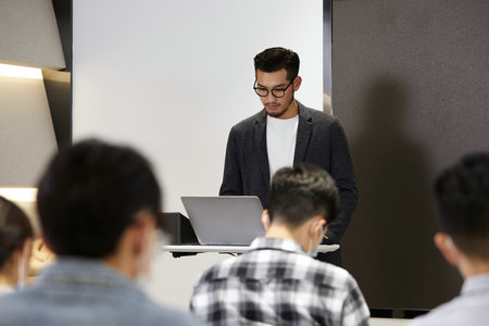 西班牙加泰羅尼亞理工大學(xué)國際博士招生對象