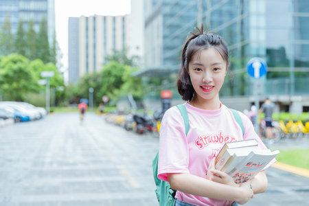 蘭州大學(xué)在職研究生法律（法學(xué)）碩士招生條件