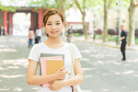 南華大學在職研究生護理碩士招生條件