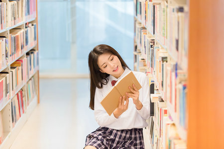 音樂(lè)與舞蹈學(xué)在職研究生招生條件