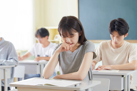 河北經(jīng)貿(mào)大學(xué)金融學(xué)在職研究生招生信息
