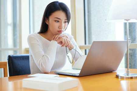 中國社會科學(xué)院大學(xué)非全日制研究生招生流程
