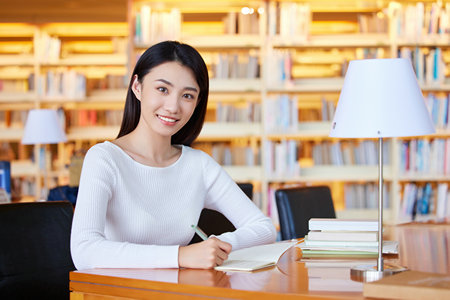 西安外國語大學(xué)教育學(xué)在職研究生招生條件