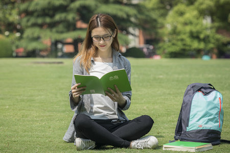 中國社會科學(xué)院大學(xué)國民經(jīng)濟(jì)學(xué)在職研究生招生信息
