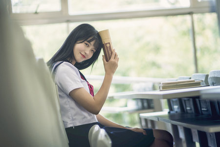 北京第二外國語學(xué)院在職研究生招生簡章