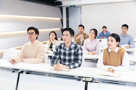 法律非全日制研究生招生簡章2025