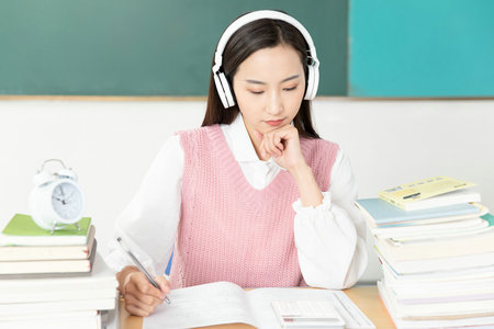 甘肅中醫(yī)藥大學(xué)在職研究生招生簡(jiǎn)章