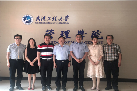 回校助力學(xué)院科技創(chuàng)新公益平臺(tái)建設(shè)圖片05