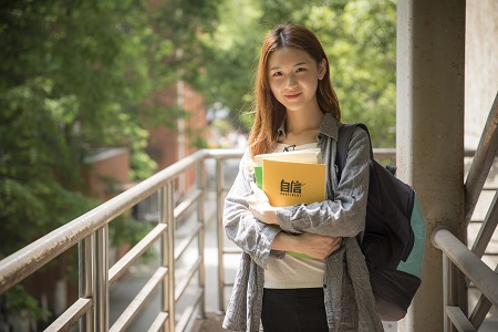 上海對(duì)外經(jīng)貿(mào)大學(xué)研究生院金融碩士（MF）招生信息