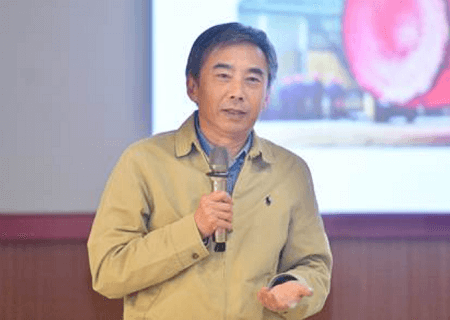 主持人孫川