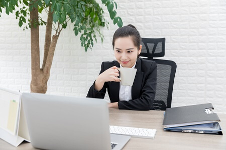 公務(wù)員讀在職研究生究竟有沒(méi)有用？
