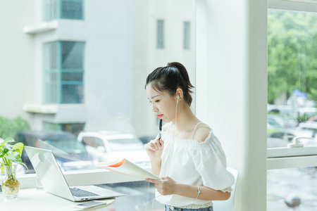 武漢輕工大學(xué)非全日制研究生準(zhǔn)考證打印時(shí)間