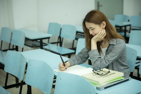 2021年重慶理工大學(xué)非全日制研究生準(zhǔn)考證打印時(shí)間是怎么安排的？
