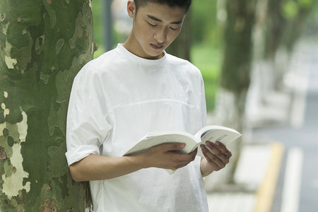 哈爾濱醫(yī)科大學(xué)公共衛(wèi)生（MPH）非全日制研究生學(xué)費