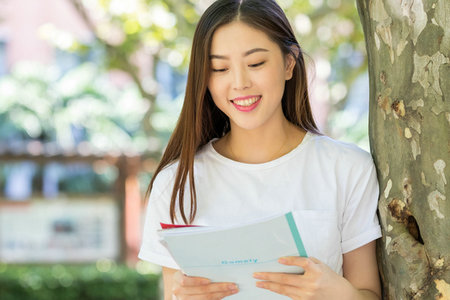 哈爾濱工業(yè)大學(xué)在職研究生需要轉(zhuǎn)檔案嗎