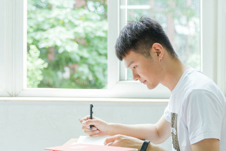 西北政法大學(xué)社會(huì)學(xué)在職研究生畢業(yè)后好找工作嗎