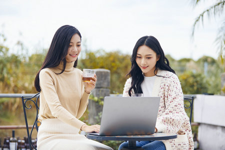 成人本科可以報(bào)考中國(guó)農(nóng)業(yè)大學(xué)在職研究生