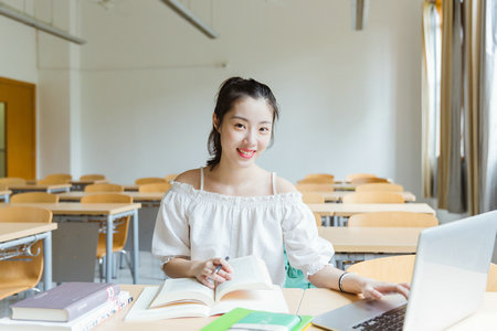 南京醫(yī)科大學(xué)在職研究生報考條件